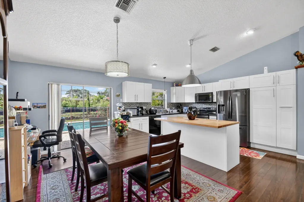 7625 Woodland Creek Lane Lake Worth FL 33467