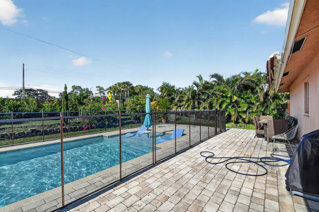 7625 Woodland Creek Lane Lake Worth FL 33467