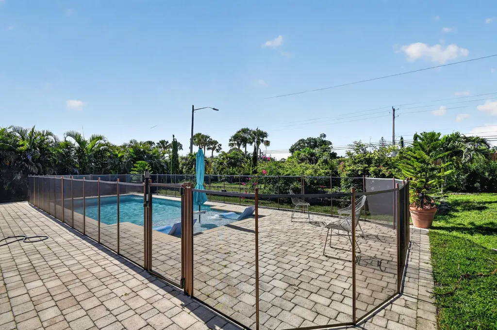 7625 Woodland Creek Lane Lake Worth FL 33467