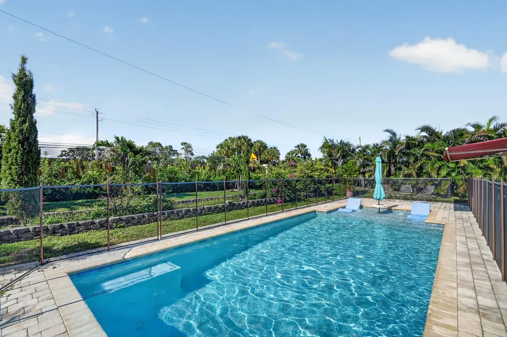 7625 Woodland Creek Lane Lake Worth FL 33467
