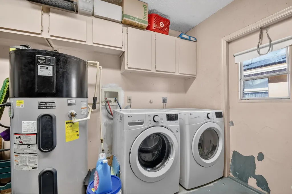 7625 Woodland Creek Lane Lake Worth FL 33467
