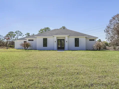 10631 Lighter Wood Lane Fort Pierce FL 34945