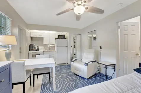 1938 NE 7th Street Deerfield Beach FL 33441