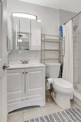 1938 NE 7th Street Deerfield Beach FL 33441