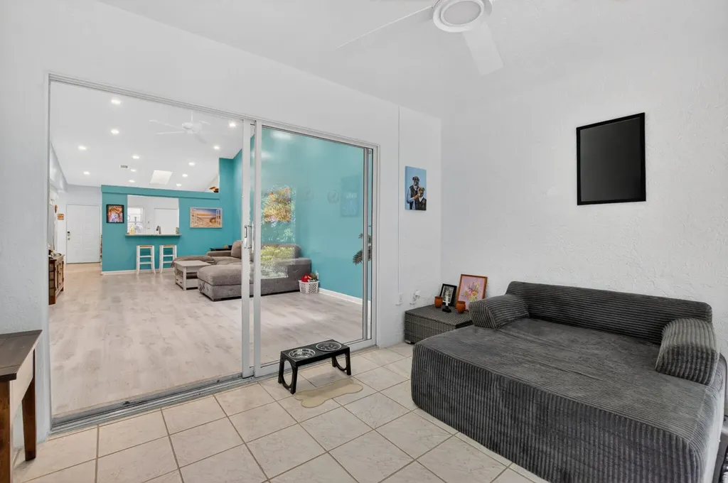 6082 Waldwick Circle Delray Beach FL 33484