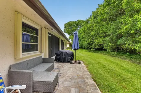 6082 Waldwick Circle Delray Beach FL 33484