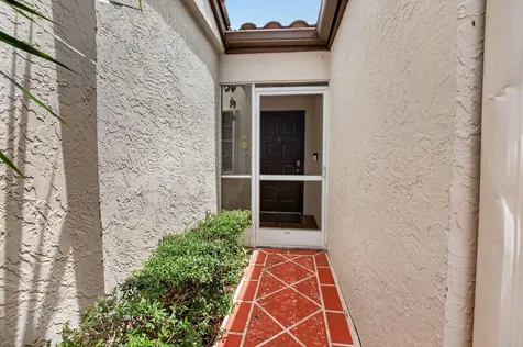 6082 Waldwick Circle Delray Beach FL 33484