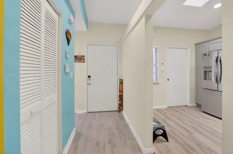 6082 Waldwick Circle Delray Beach FL 33484