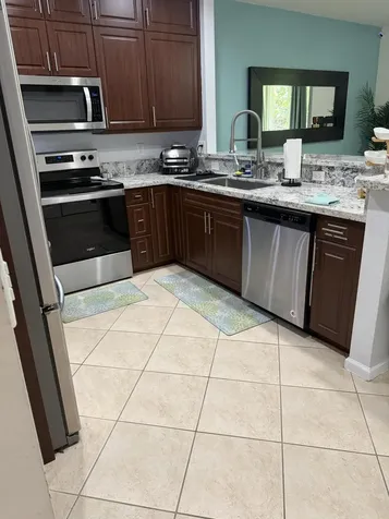 2589 SW 82nd Avenue Miramar FL 33025