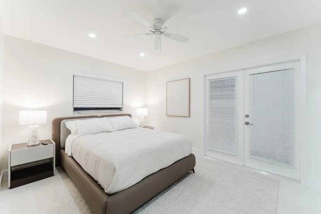 3199 NE 6th Drive Boca Raton FL 33431