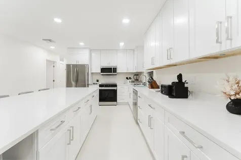3199 NE 6th Drive Boca Raton FL 33431
