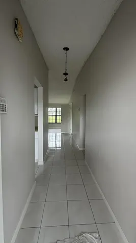 5460 S Lakewood Circle S Margate FL 33063