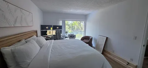7900 Camino Circle Miami FL 33143