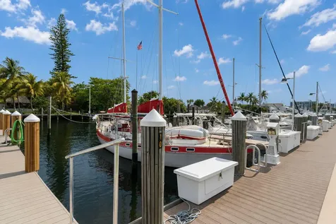 2731 NE 14th Street Pompano Beach FL 33062