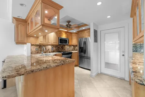 2731 NE 14th Street Pompano Beach FL 33062