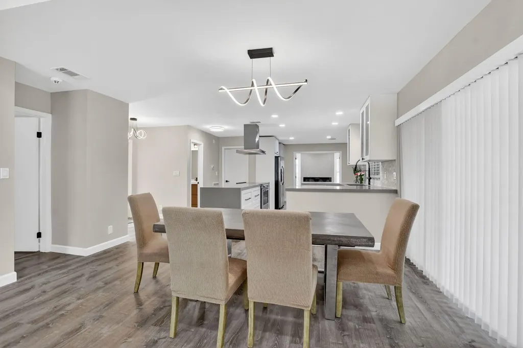 3068 NW 25th Way Boca Raton FL 33434