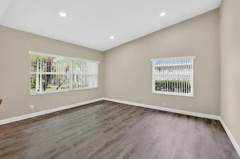 3068 NW 25th Way Boca Raton FL 33434