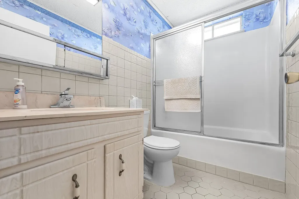 1500 NE 13th Terrace Jensen Beach FL 34957