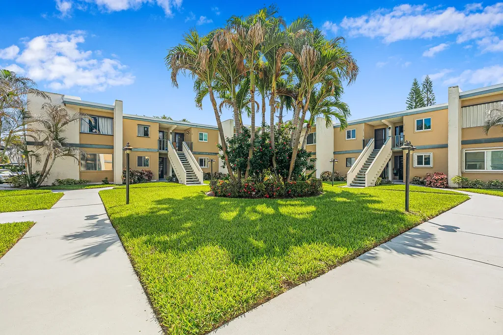 1500 NE 13th Terrace Jensen Beach FL 34957