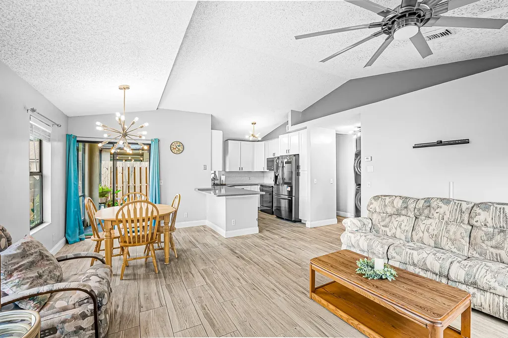 2826 Stoneway Lane Fort Pierce FL 34982