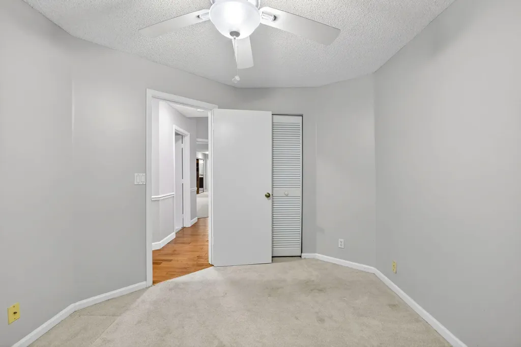 1230 Fairfax Court Weston FL 33326