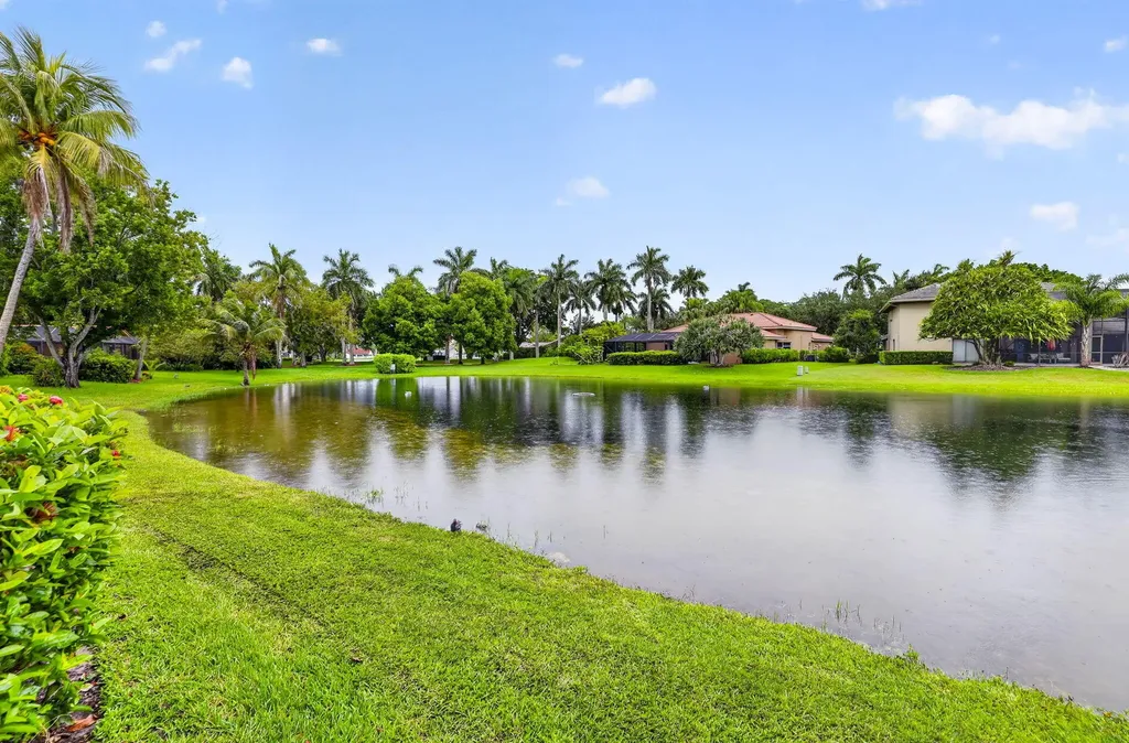 1230 Fairfax Court Weston FL 33326