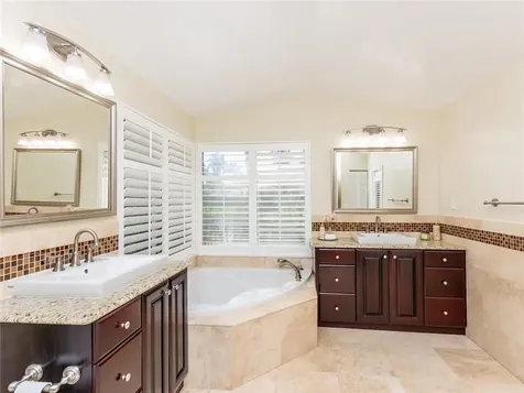 1230 Fairfax Court Weston FL 33326
