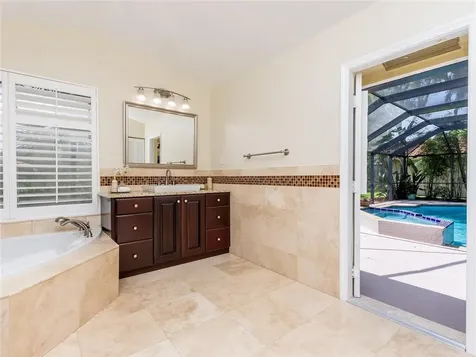 1230 Fairfax Court Weston FL 33326