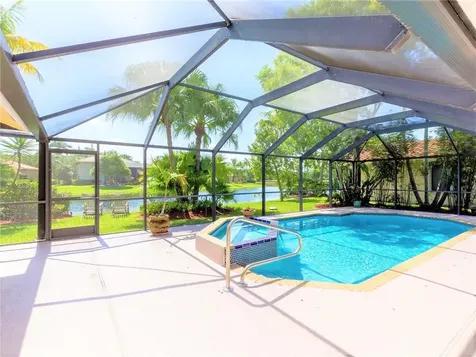 1230 Fairfax Court Weston FL 33326