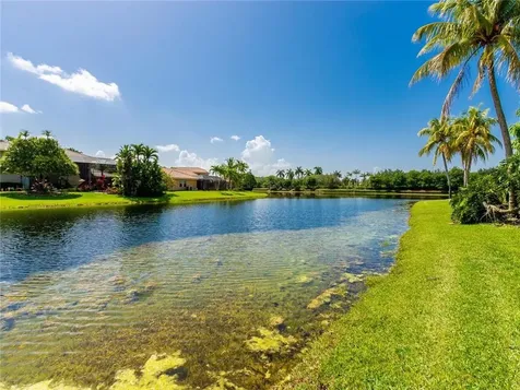 1230 Fairfax Court Weston FL 33326