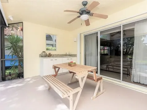 1230 Fairfax Court Weston FL 33326