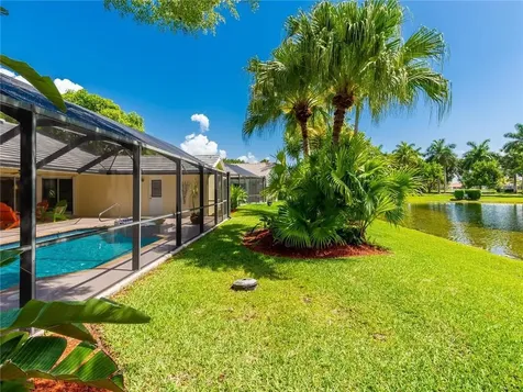 1230 Fairfax Court Weston FL 33326