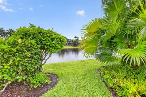 1230 Fairfax Court Weston FL 33326
