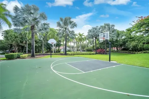 1230 Fairfax Court Weston FL 33326