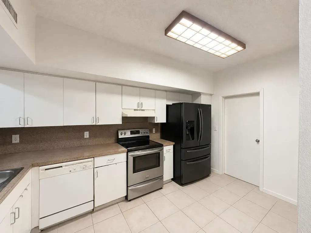 11862 SW 98th Terrace Miami FL 33186