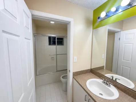 11862 SW 98th Terrace Miami FL 33186