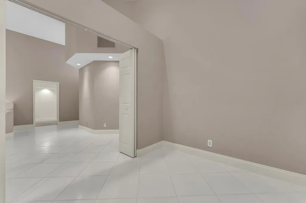 6429 Three Lakes Boynton Beach FL 33437