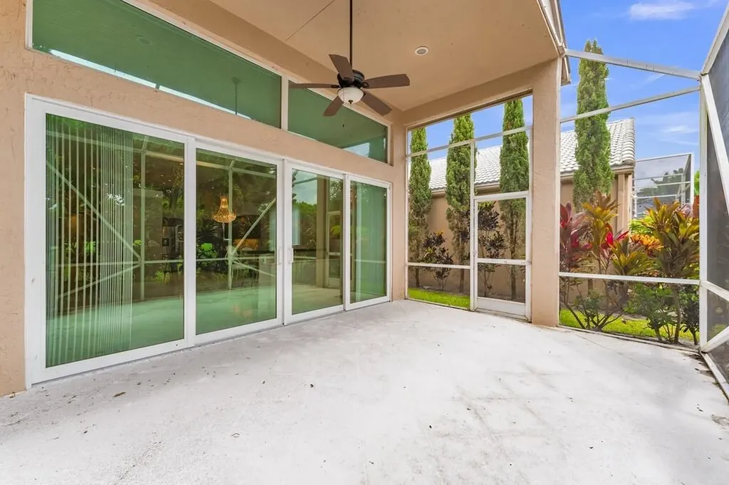 6429 Three Lakes Boynton Beach FL 33437