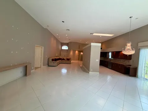 6429 Three Lakes Boynton Beach FL 33437