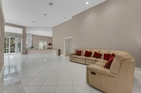 6429 Three Lakes Boynton Beach FL 33437