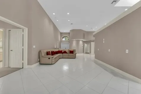 6429 Three Lakes Boynton Beach FL 33437