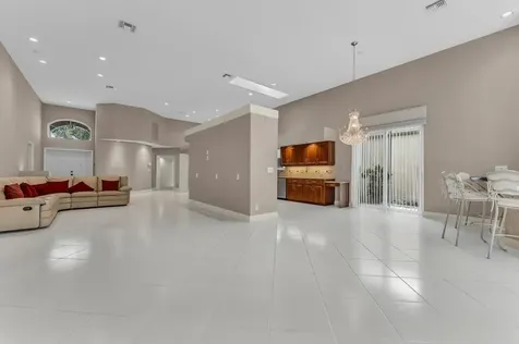 6429 Three Lakes Boynton Beach FL 33437