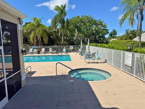 6429 Three Lakes Boynton Beach FL 33437