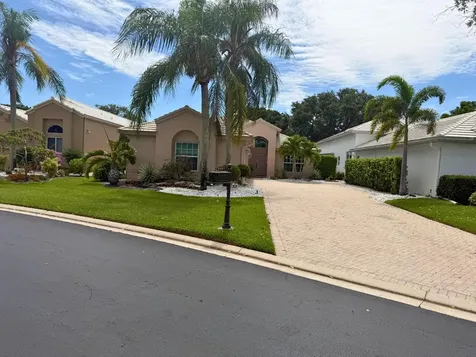 6429 Three Lakes Boynton Beach FL 33437