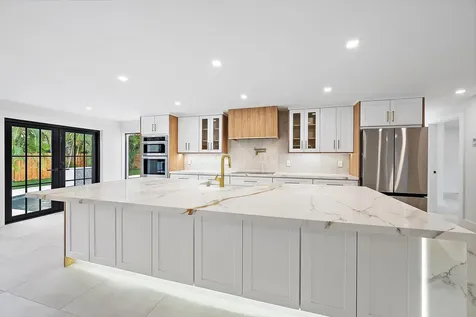 391 W Riverside Drive Tequesta FL 33469