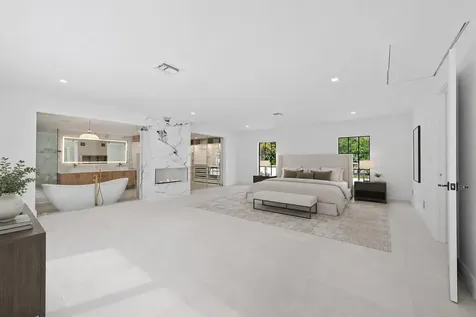 391 W Riverside Drive Tequesta FL 33469