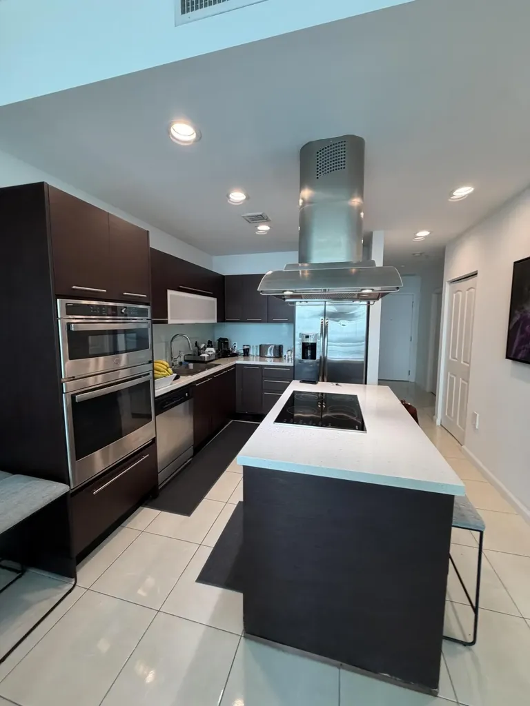 7930 East Drive North Bay Village FL 33141