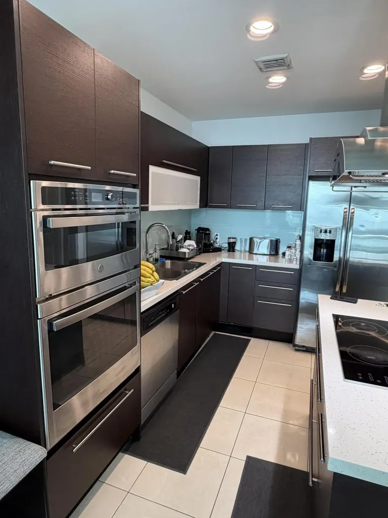 7930 East Drive North Bay Village FL 33141