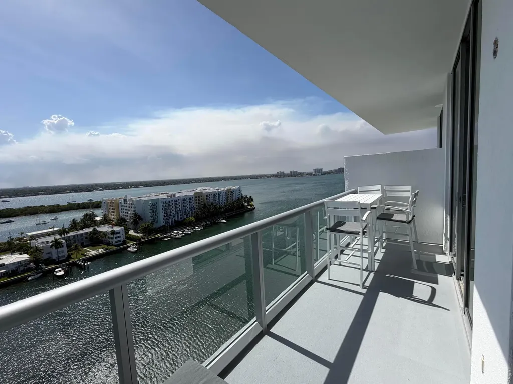 7930 East Drive North Bay Village FL 33141