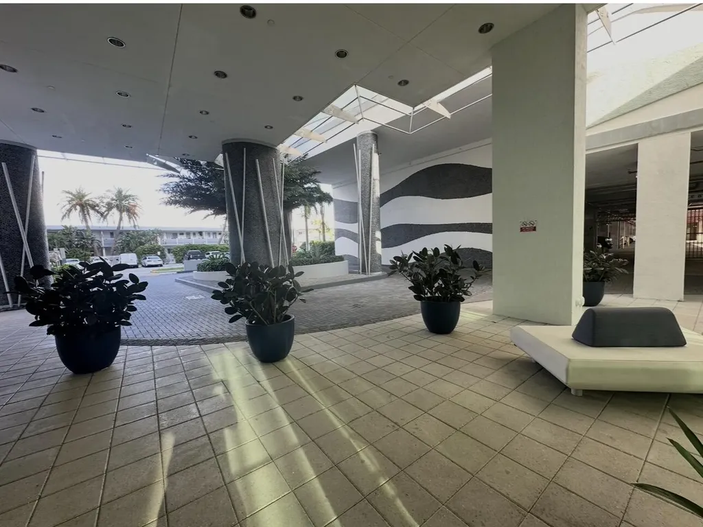 7930 East Drive North Bay Village FL 33141